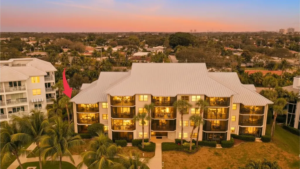 235 Bay Colony Drive N Juno Beach FL 33408