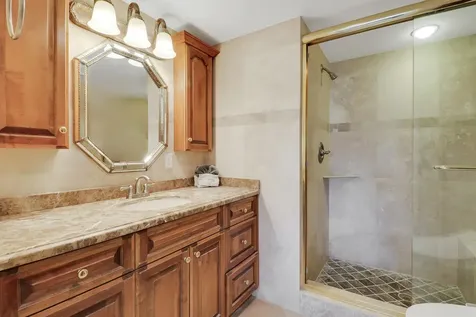 235 Bay Colony Drive N Juno Beach FL 33408