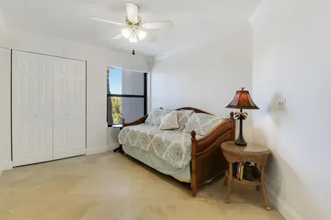 235 Bay Colony Drive N Juno Beach FL 33408