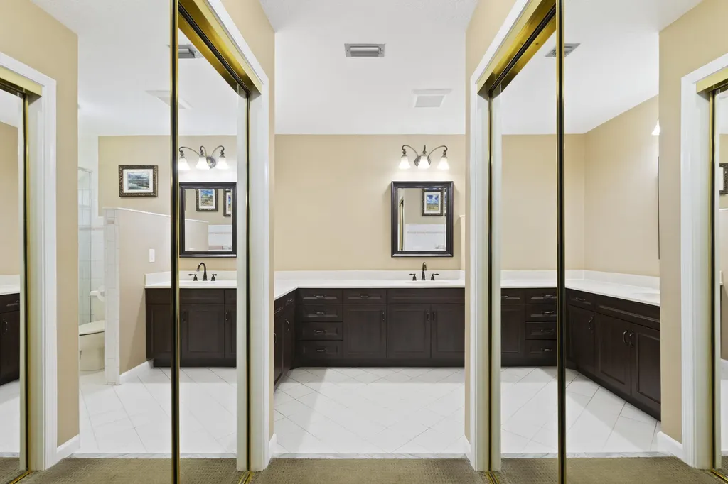 1952 Primrose Lane Wellington FL 33414