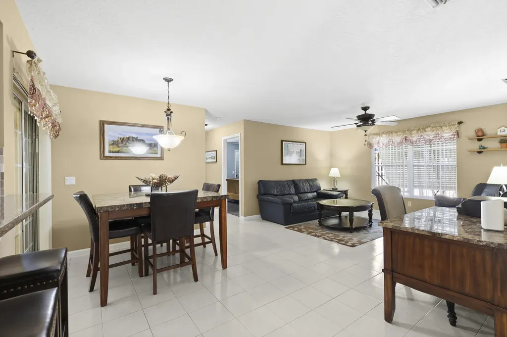 1952 Primrose Lane Wellington FL 33414