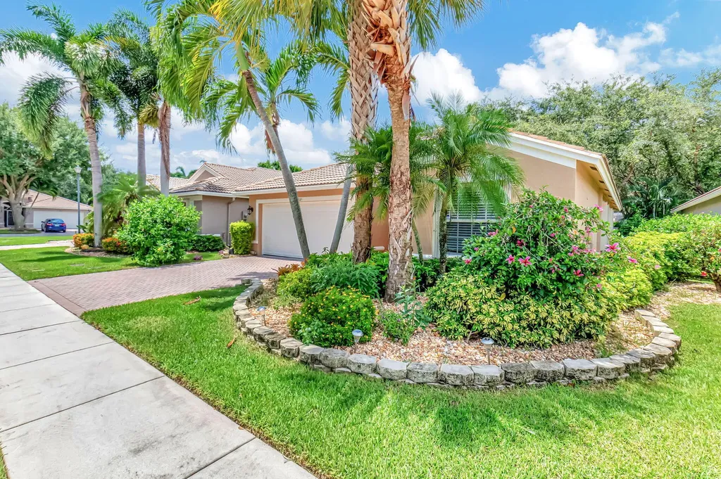 12185 La Vita Way Boynton Beach FL 33437