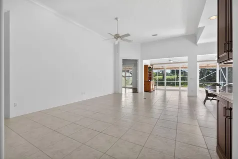 8293 SE Palm Hammock Lane Hobe Sound FL 33455