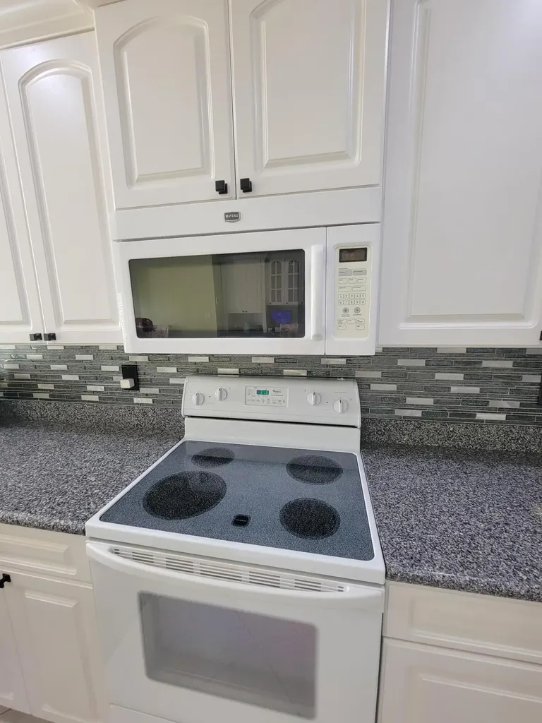 2185 SE Wild Meadow Circle Port St Lucie FL 34952