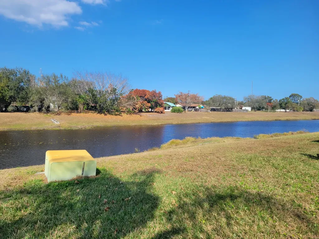 2185 SE Wild Meadow Circle Port St Lucie FL 34952