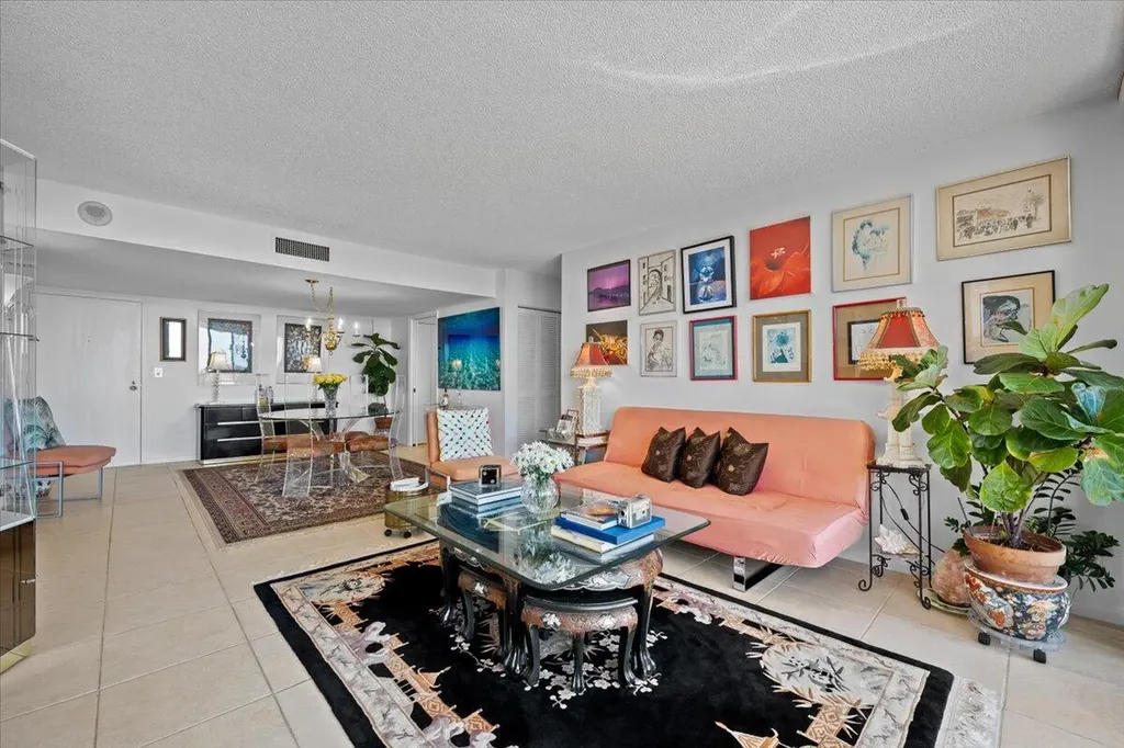 2400 Presidential Way West Palm Beach FL 33401