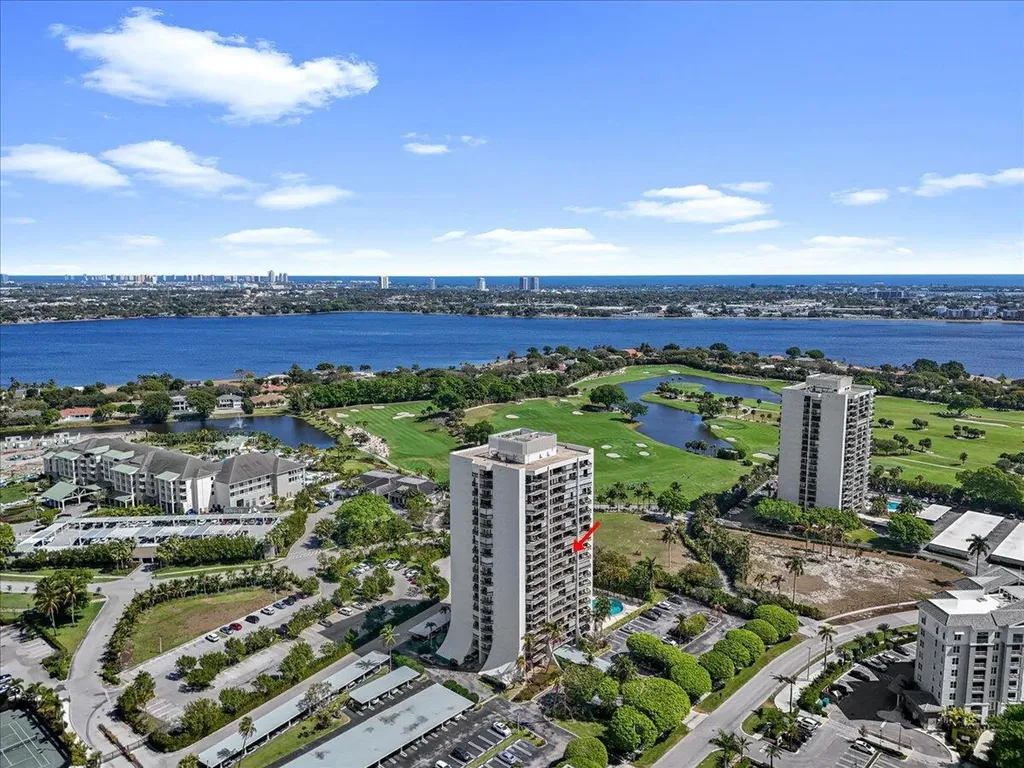 2400 Presidential Way West Palm Beach FL 33401