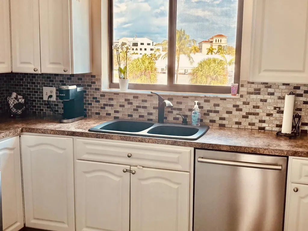 300 Golfview Road North Palm Beach FL 33408