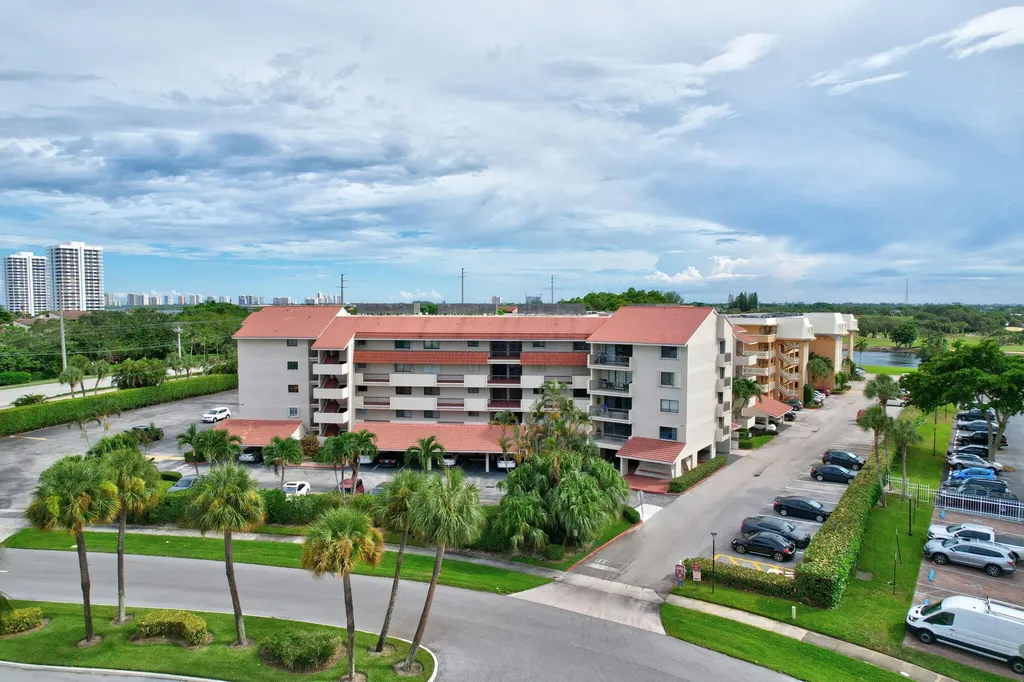 300 Golfview Road North Palm Beach FL 33408