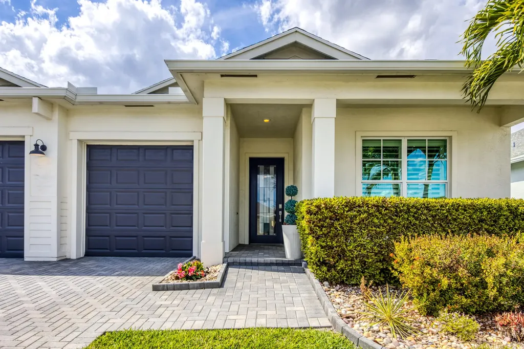 642 SE Goldenrod Road Port St Lucie FL 34984