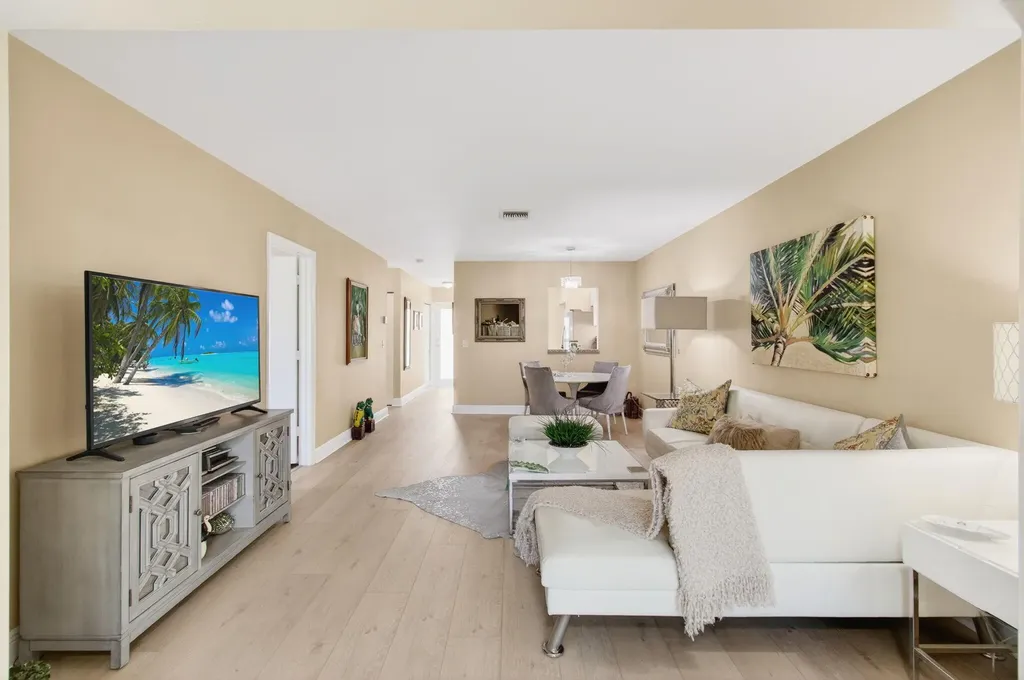 6787 Moonlit Drive Delray Beach FL 33446