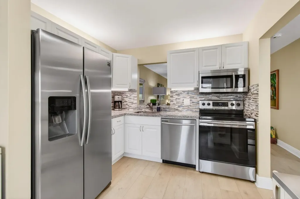 6787 Moonlit Drive Delray Beach FL 33446