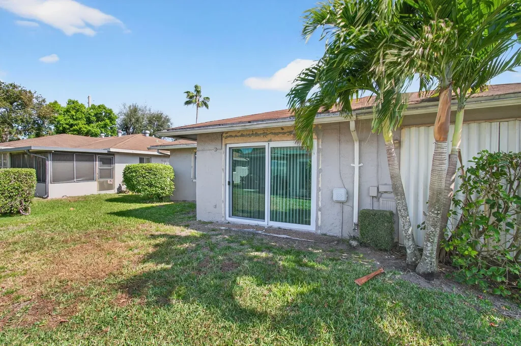 6787 Moonlit Drive Delray Beach FL 33446