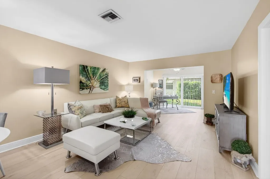 6787 Moonlit Drive Delray Beach FL 33446