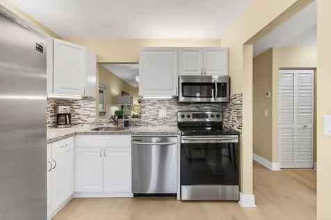 6787 Moonlit Drive Delray Beach FL 33446