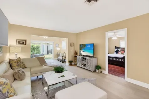 6787 Moonlit Drive Delray Beach FL 33446