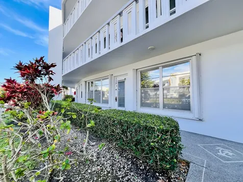 110 Wellington B West Palm Beach FL 33417