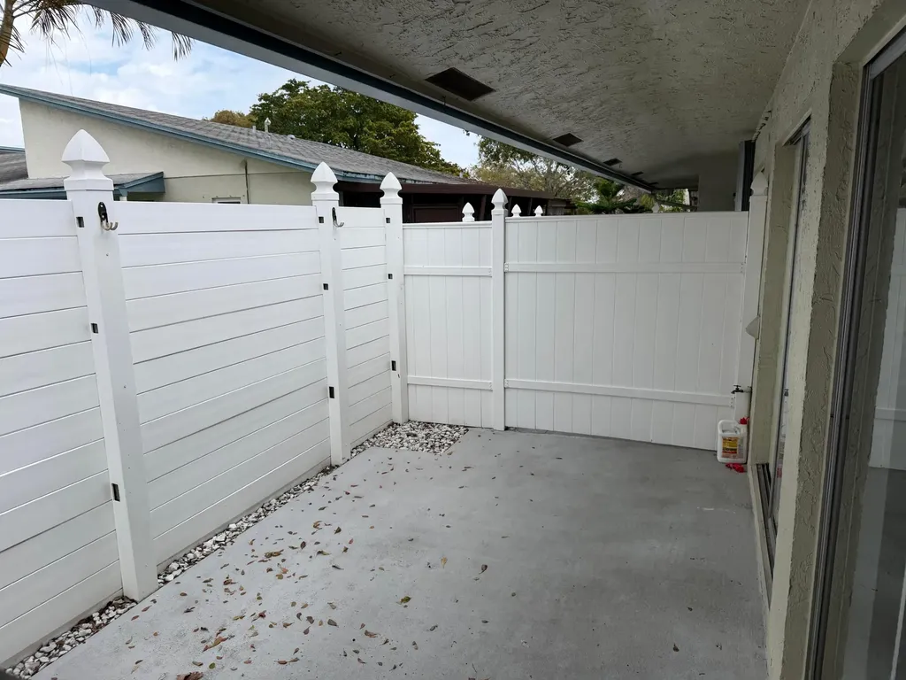 3001 NW 4th Terrace Pompano Beach FL 33064