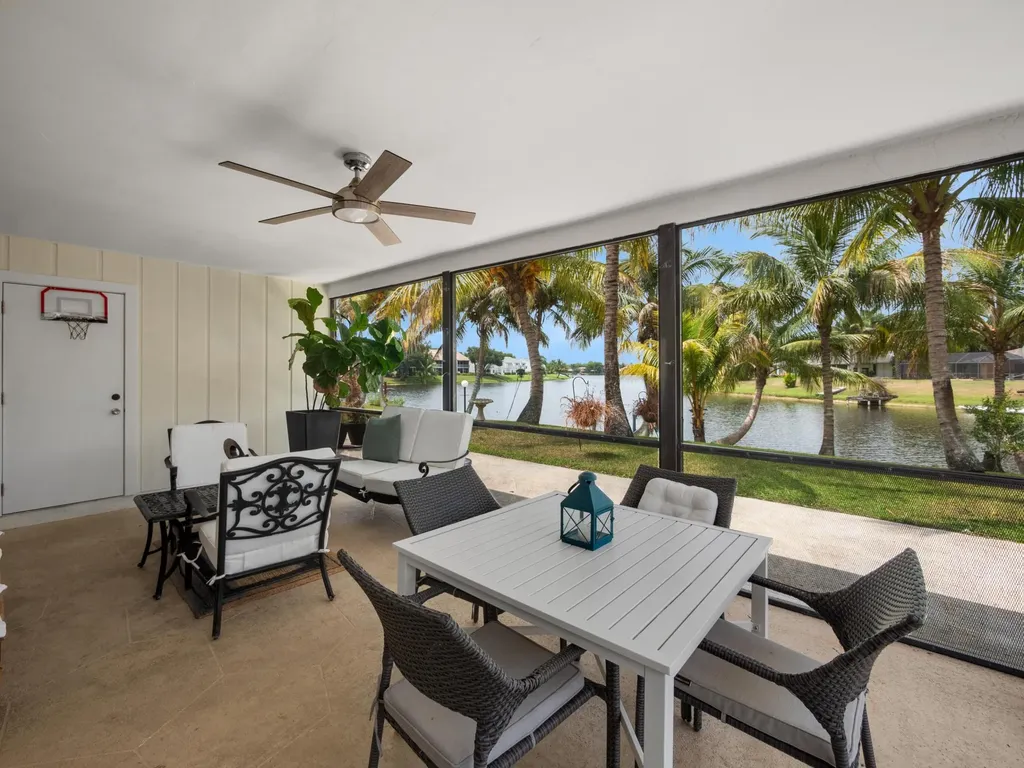 1423 Riverside Circle Wellington FL 33414