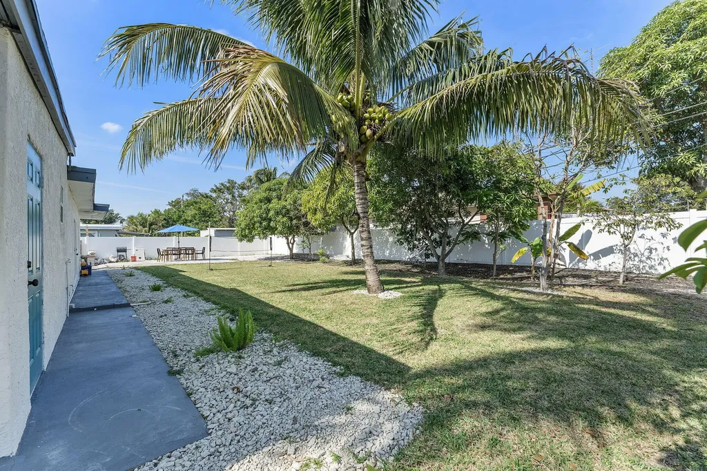 2629 SW 6th Court Fort Lauderdale FL 33312