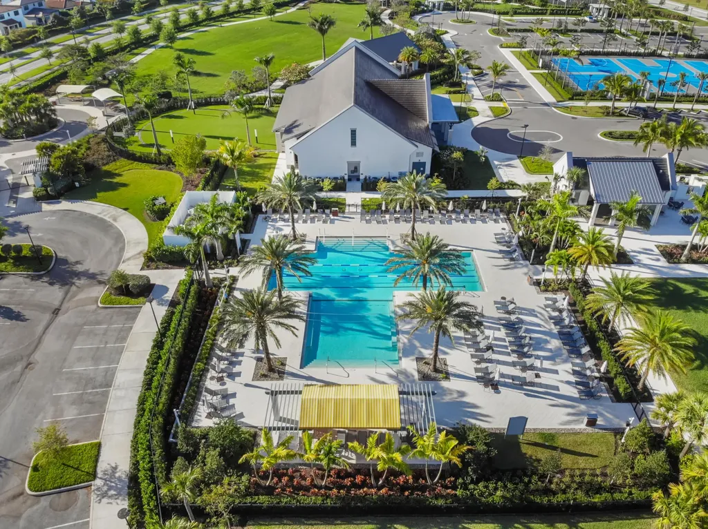 4686 Estates Circle Westlake FL 33470