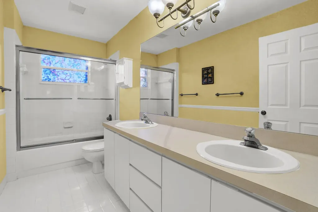 5696 Descartes Circle Boynton Beach FL 33472