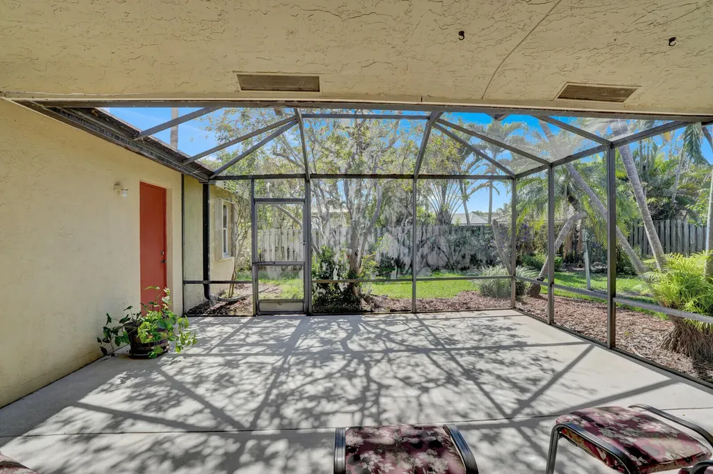 5696 Descartes Circle Boynton Beach FL 33472
