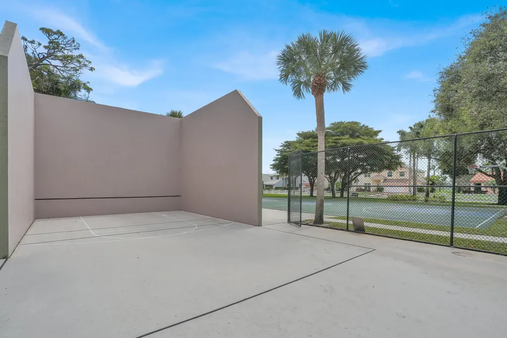 5696 Descartes Circle Boynton Beach FL 33472