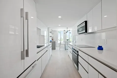 100 SE 5th Avenue Boca Raton FL 33432