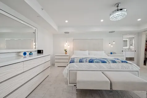 100 SE 5th Avenue Boca Raton FL 33432