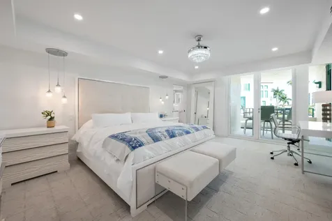 100 SE 5th Avenue Boca Raton FL 33432