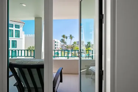 100 SE 5th Avenue Boca Raton FL 33432