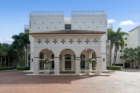 100 SE 5th Avenue Boca Raton FL 33432