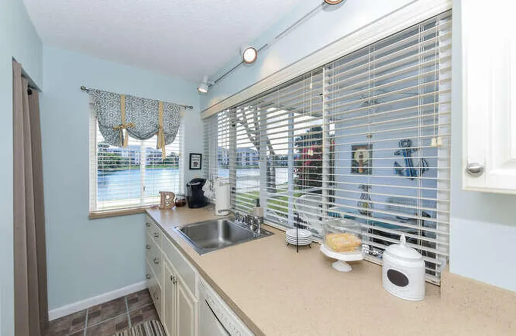 353 S Us Highway 1 Jupiter FL 33477