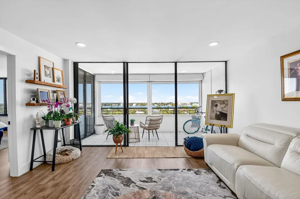 3589 S Ocean Boulevard South Palm Beach FL 33480
