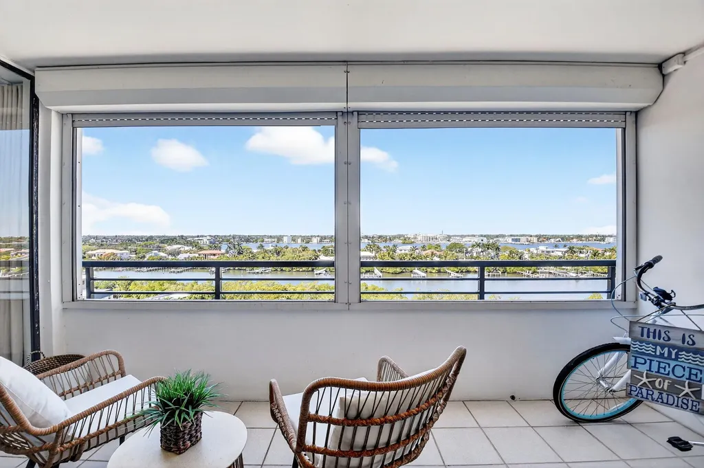 3589 S Ocean Boulevard South Palm Beach FL 33480