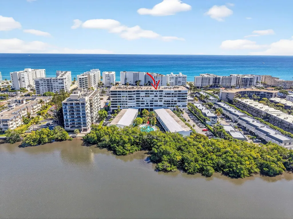 3589 S Ocean Boulevard South Palm Beach FL 33480