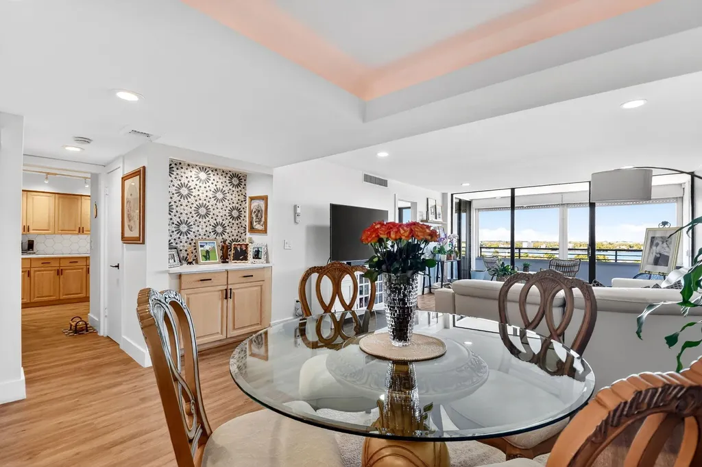 3589 S Ocean Boulevard South Palm Beach FL 33480