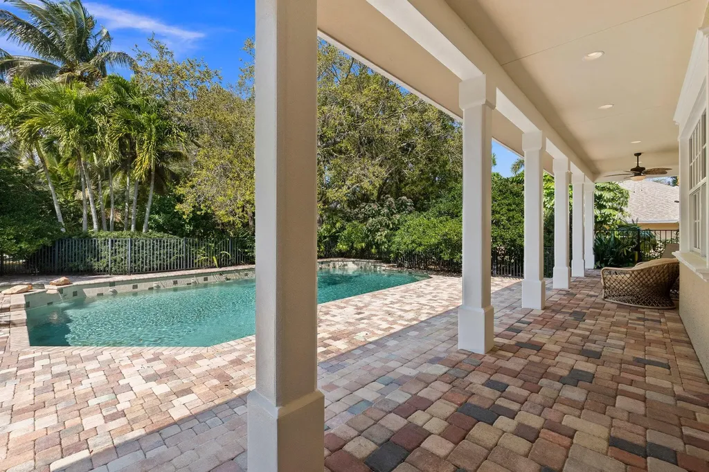 1993 SE Giffen Avenue Port St Lucie FL 34952