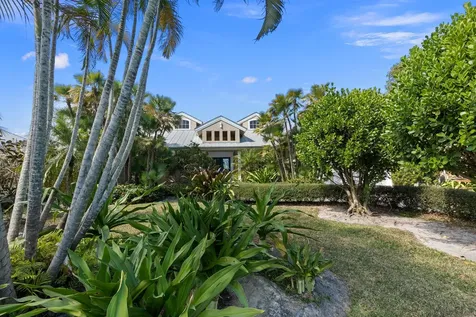 1993 SE Giffen Avenue Port St Lucie FL 34952