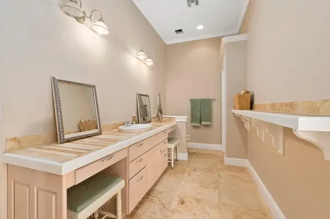 1993 SE Giffen Avenue Port St Lucie FL 34952