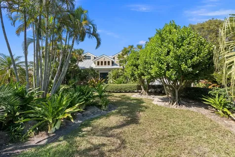 1993 SE Giffen Avenue Port St Lucie FL 34952