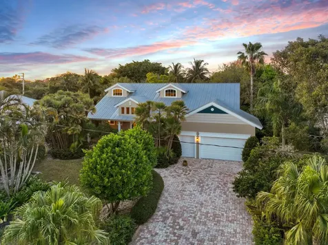1993 SE Giffen Avenue Port St Lucie FL 34952