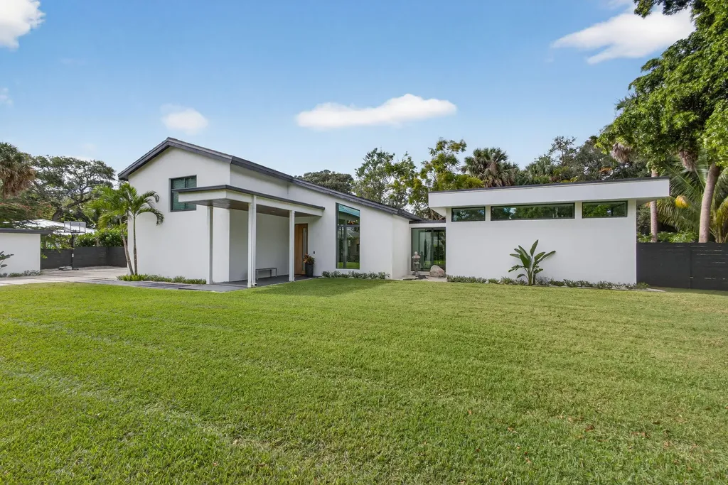 13071 Flamingo Terrace Palm Beach Gardens FL 33410