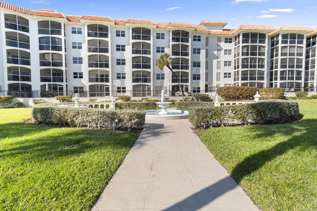 2871 N Ocean Boulevard Boca Raton FL 33431