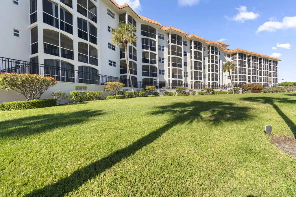 2871 N Ocean Boulevard Boca Raton FL 33431