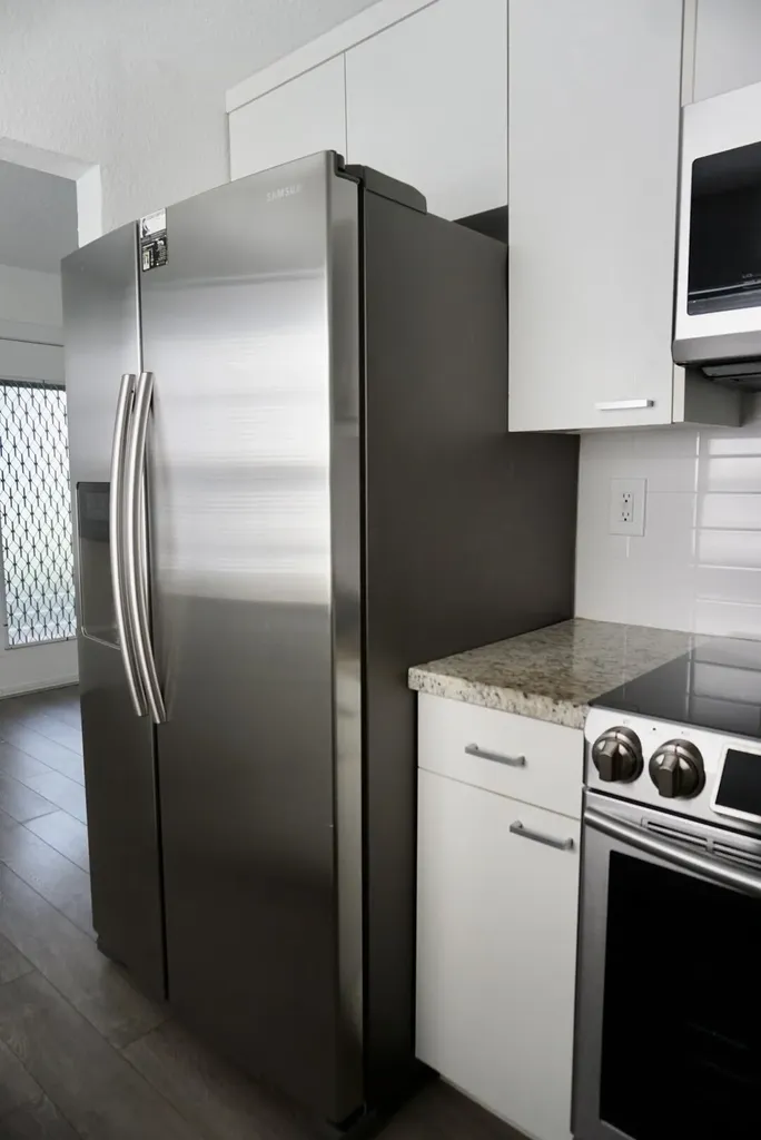 307 Burgundy Delray Beach FL 33484