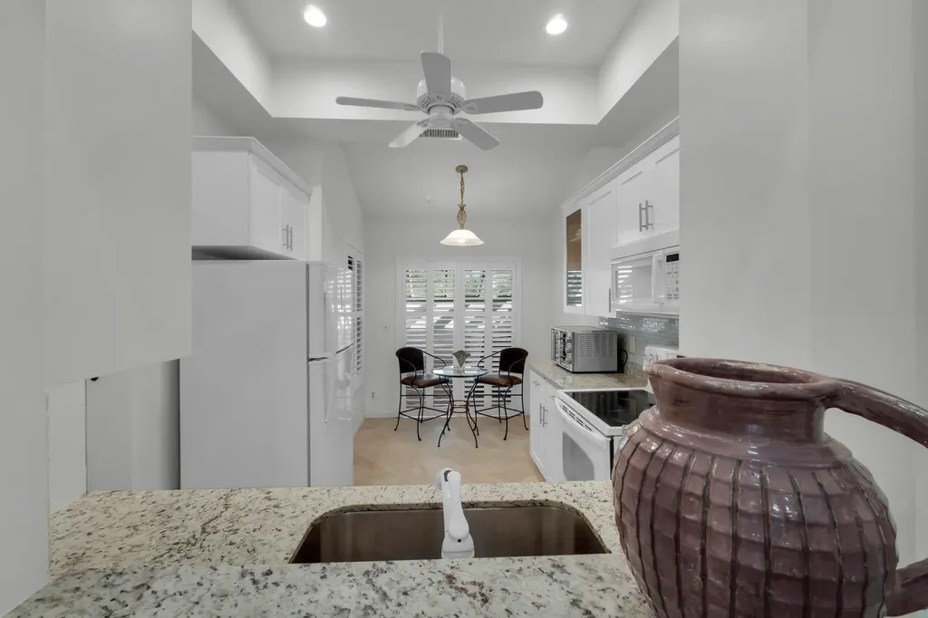 10980 Lake Front Place Boca Raton FL 33498