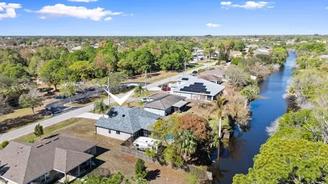 449 SE Glenwood Drive Port St Lucie FL 34984