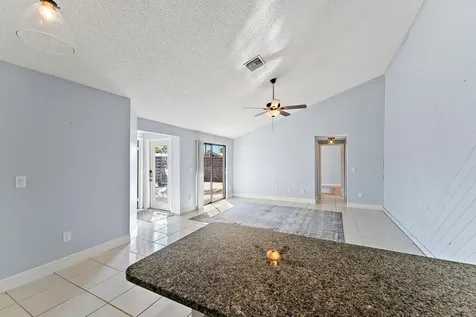 1801 S Us Highway 1 Jupiter FL 33477
